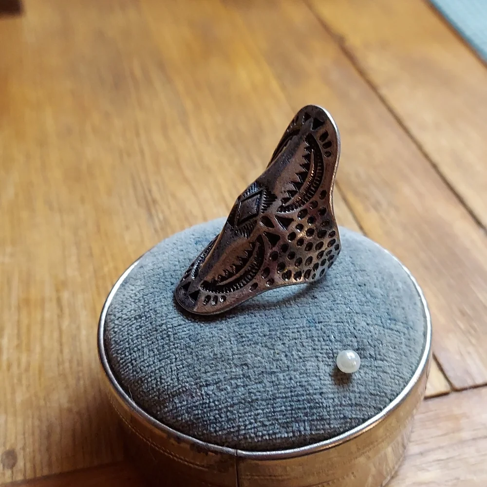 Vintage Large Long Silver Statement Ring - Picture 8 of 11